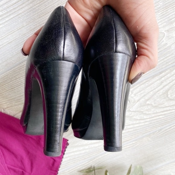 🔴 5/$45 SALE 🔴 FRANCO SARTO |  Black Round Toe Pump - Picture 4 of 7